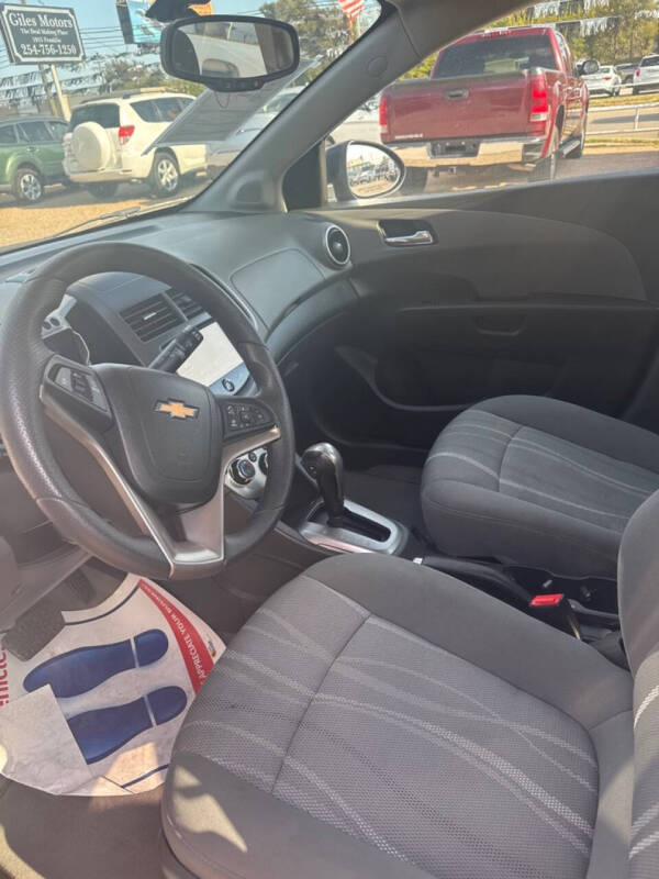 2015 Chevrolet Sonic LT Auto