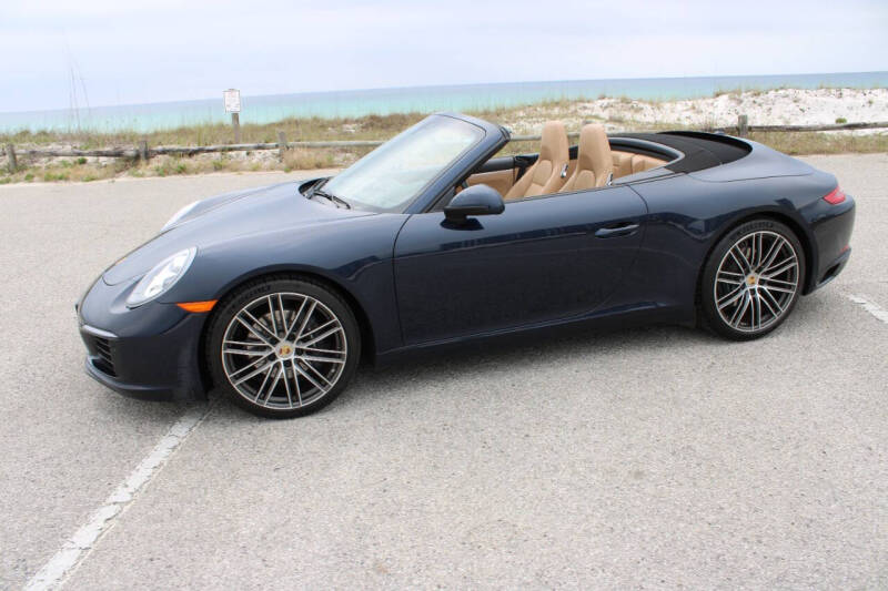 2018 Porsche 911 Carrera