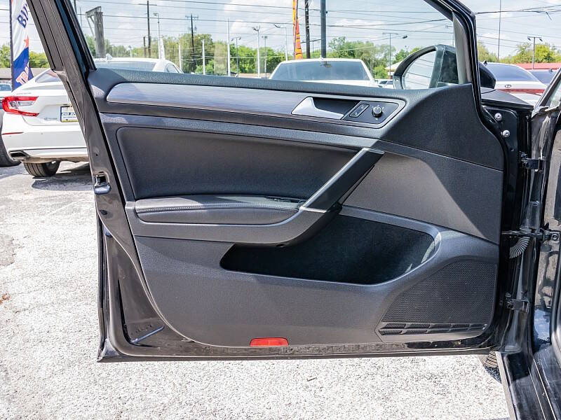 2021 Volkswagen Golf TSI