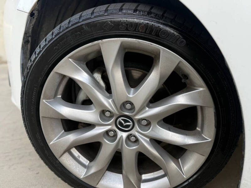 2016 Mazda MAZDA3 s Grand Touring