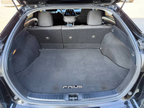 2017 Toyota Prius Two