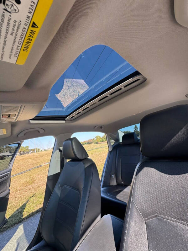 2016 Volkswagen Passat