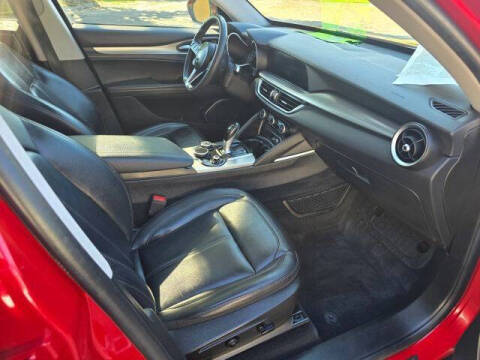 2018 Alfa Romeo Stelvio Ti