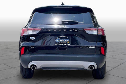 2021 Ford Escape SE