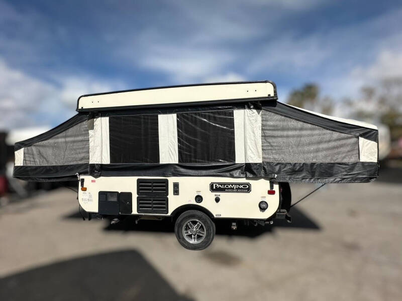 2015 Palomino BASECAMP 10DD