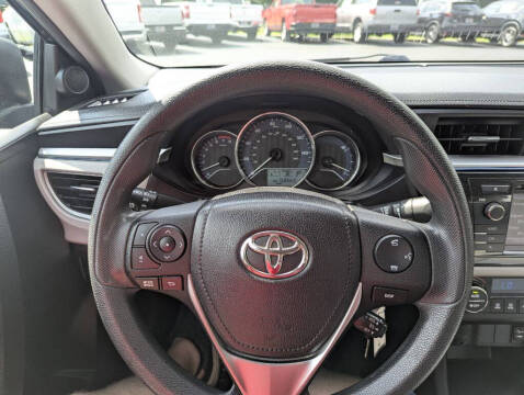 2016 Toyota Corolla LE