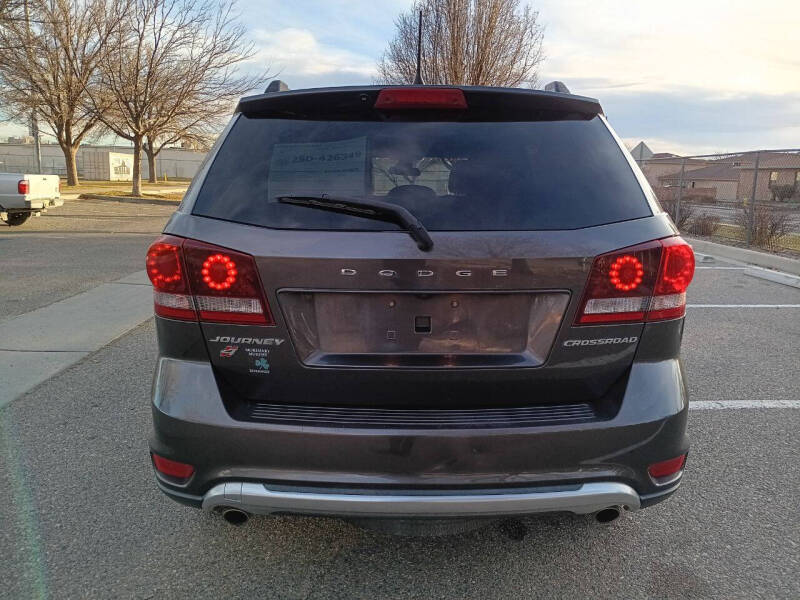 2018 Dodge Journey Crossroad
