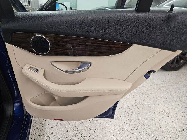 2017 Mercedes-Benz C-Class