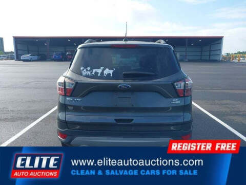2018 Ford Escape SE