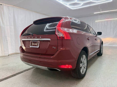 2016 Volvo XC60 T6 Drive-E