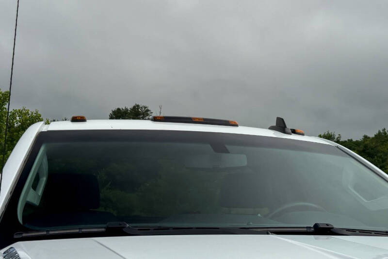 2022 Chevrolet Silverado 5500HD