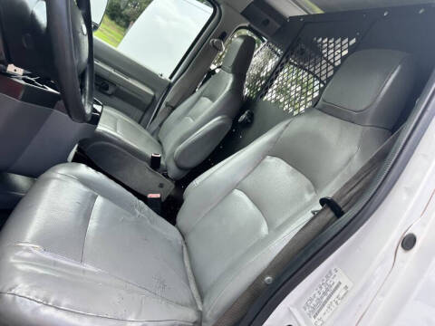 2011 Ford E-Series E-250