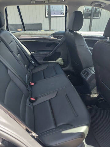 2017 Volkswagen Golf Alltrack TSI SE 4Motion