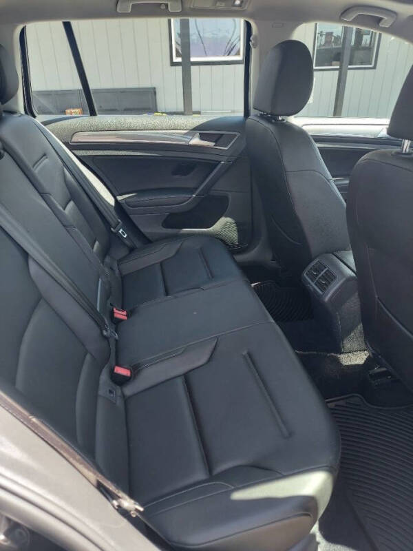 2017 Volkswagen Golf Alltrack TSI SE 4Motion