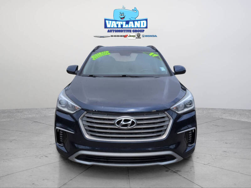 2017 Hyundai Santa Fe SE