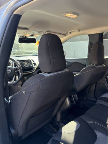 2018 Jeep Cherokee Latitude