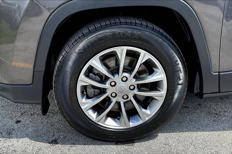 2020 Jeep Cherokee Latitude Plus