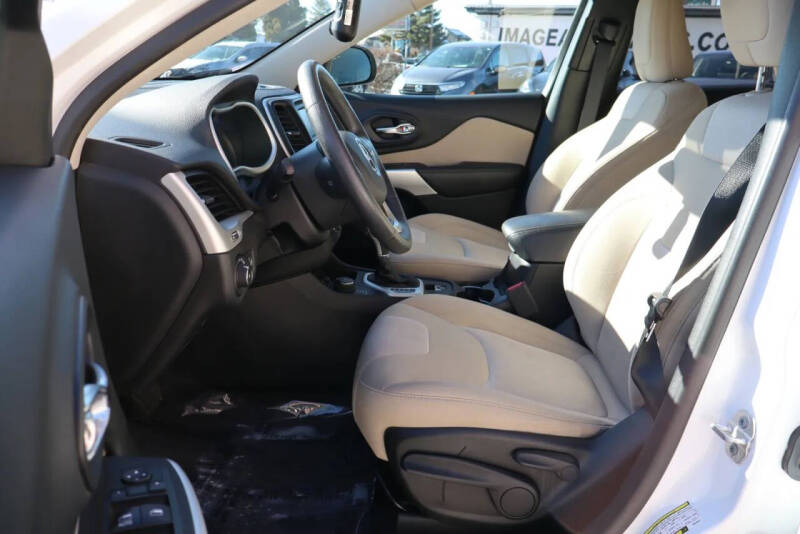 2018 Jeep Cherokee Latitude