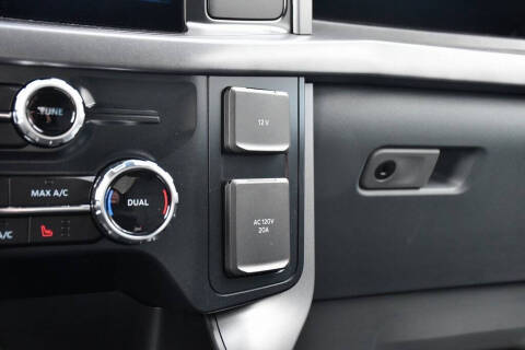 2025 Ford F-150 Lightning XLT