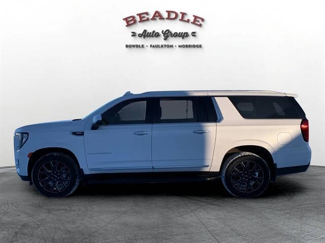 2023 GMC Yukon XL SLT