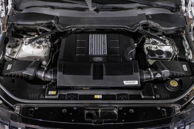 2021 Land Rover Range Rover P525 HSE Westminster Edition