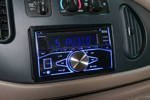 2002 Ford E-Series E-150