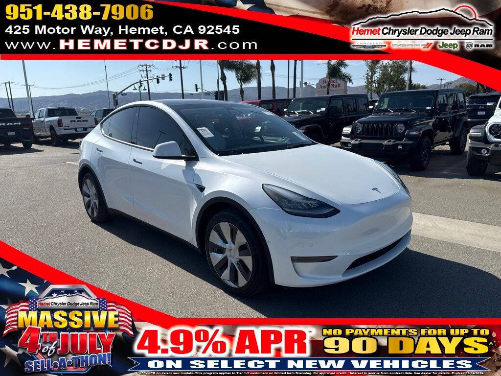 White 2021 Tesla Model Y Long Range AWD Long Range 4dr Crossover 1