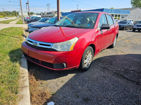 2009 Ford Focus for sale at RIDE NOW AUTO SALES INC in Medina OH