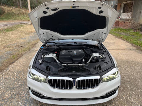 2019 BMW 5 Series 530i