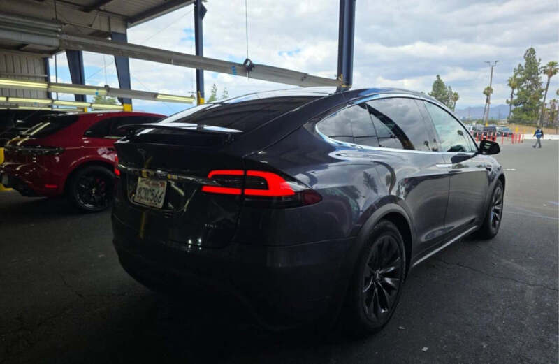 2018 Tesla Model X 100D