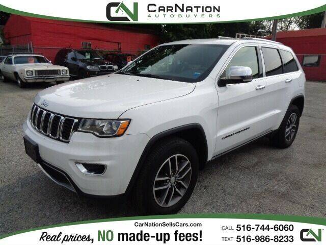2018 Jeep Grand Cherokee for sale at CarNation AUTOBUYERS Inc. in Rockville Centre NY