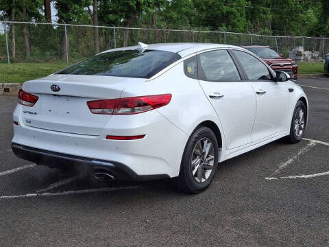 2019 Kia Optima LX