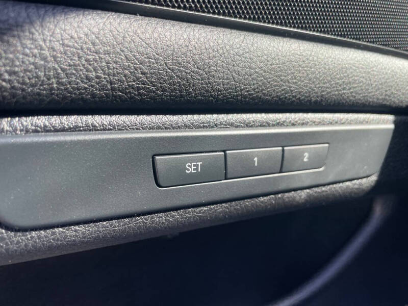 2016 BMW 5 Series 528i