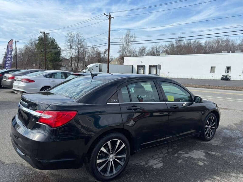 2012 Chrysler 200 Touring