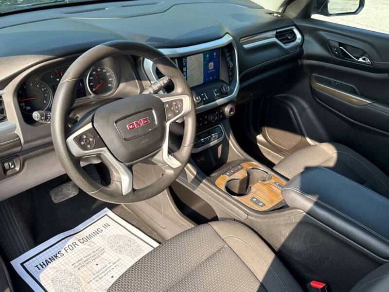 2021 GMC Acadia SLE