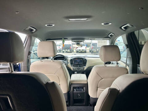 2022 Chevrolet Traverse LT Leather