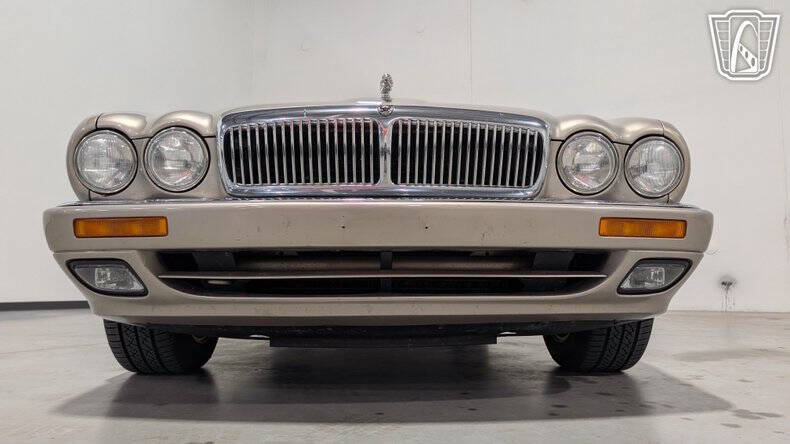 1996 Jaguar XJ