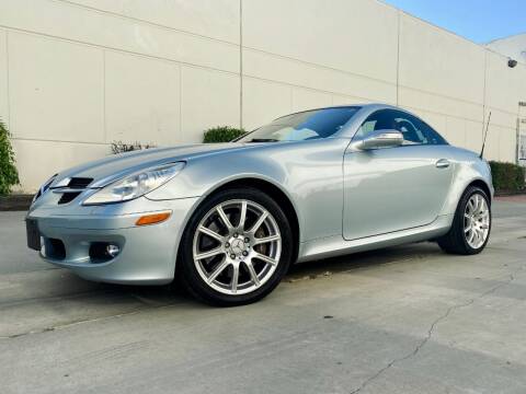 2005 Mercedes-Benz SLK for sale at New City Auto - Retail Inventory in South El Monte CA