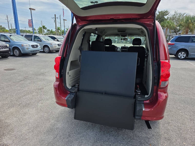 2016 Dodge Grand Caravan SE