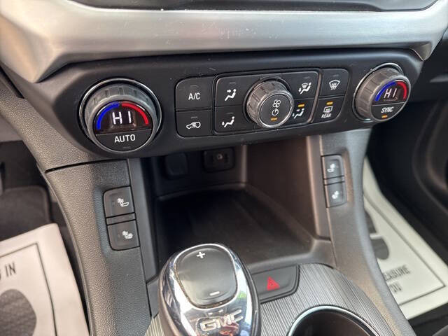 2017 GMC Acadia SLT-1