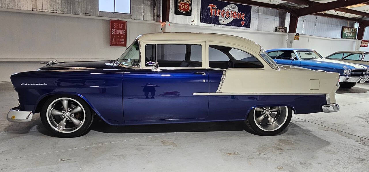 1955 Chevrolet Bel Air 24