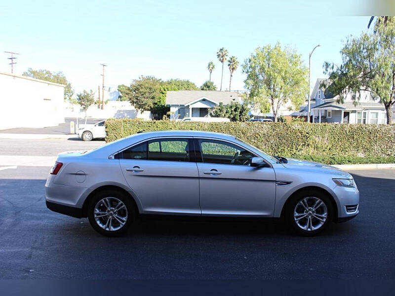 2013 Ford Taurus SEL