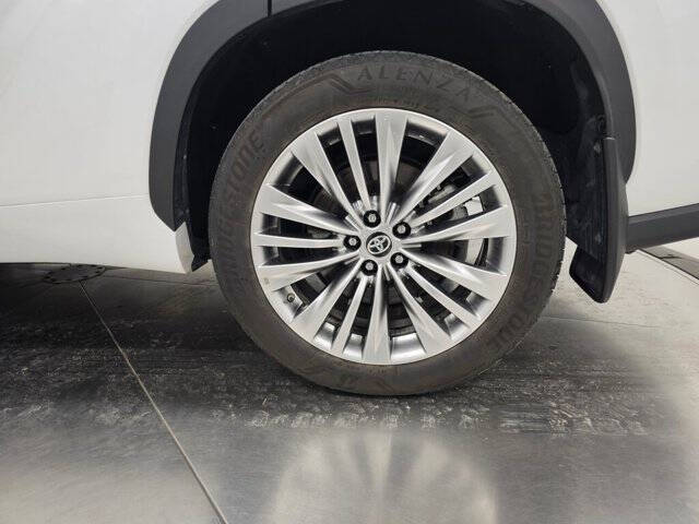 2024 Toyota Highlander Limited
