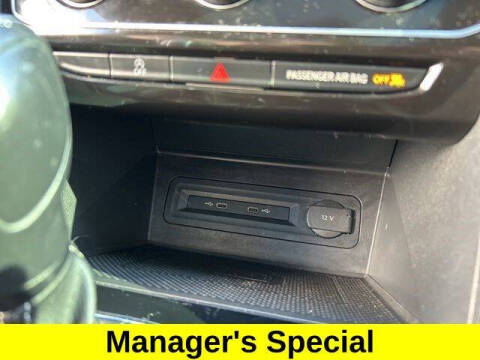 2022 Volkswagen Atlas Cross Sport SE 4Motion