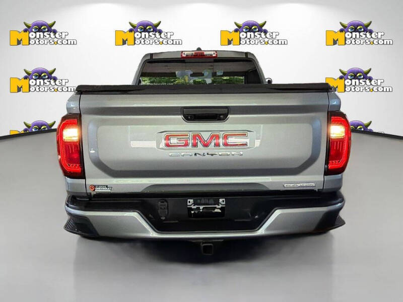 2024 GMC Canyon Elevation