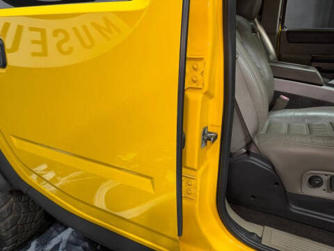 2003 HUMMER H2