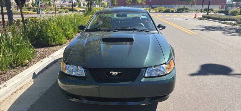 2001 Ford Mustang GT