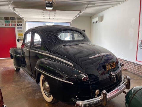 1948 Ford Deluxe