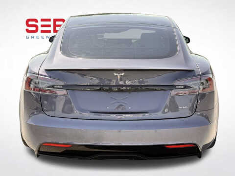 2022 Tesla Model S Plaid