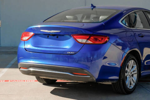 2017 Chrysler 200 Limited Platinum